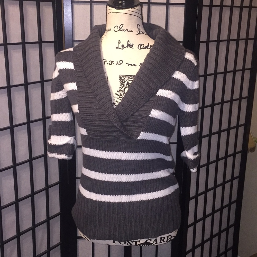 Arizona sweater top